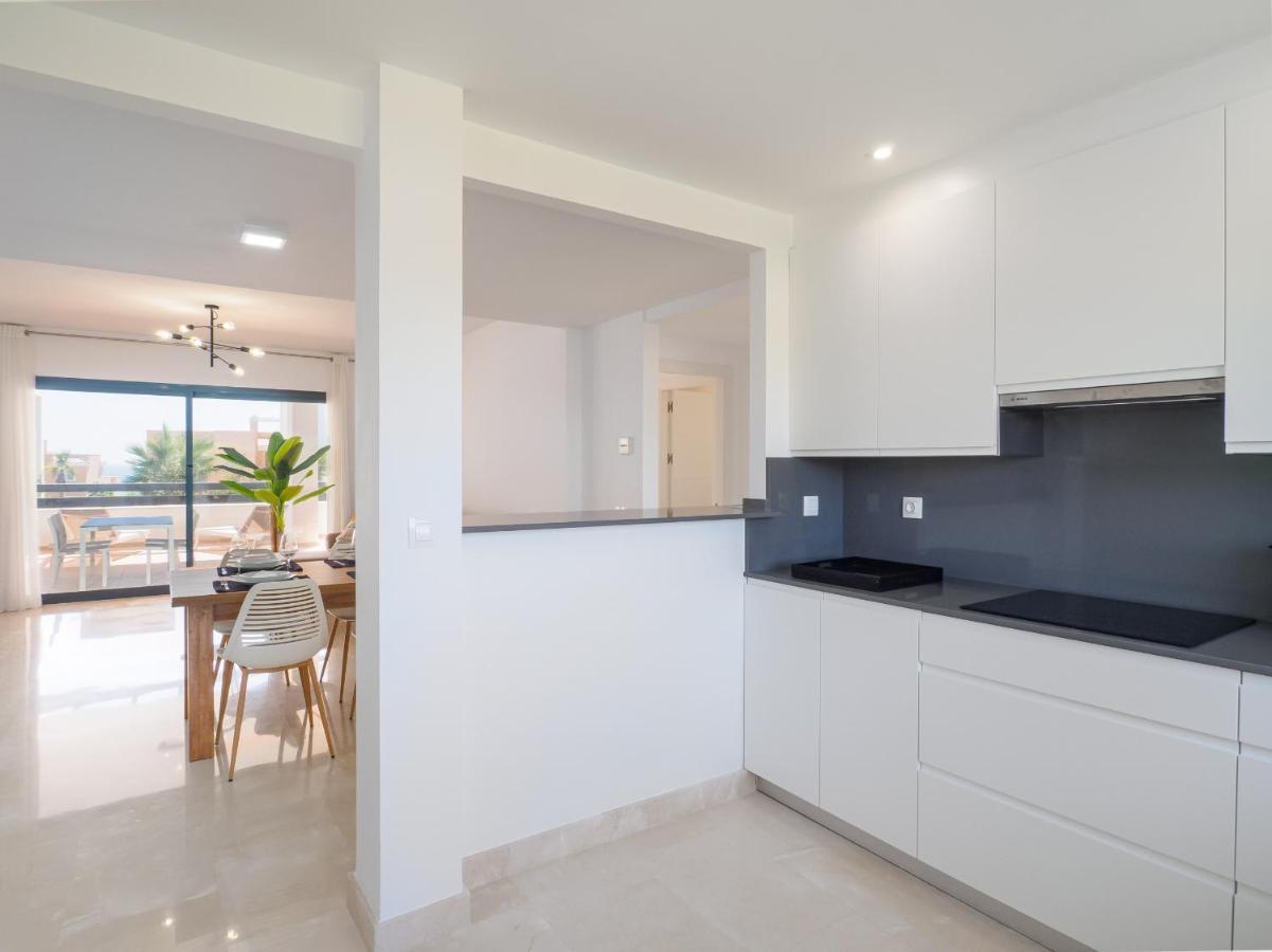 2306 - Brand New Apt, Walking Distance To Beach! กาซาเรส ภายนอก รูปภาพ